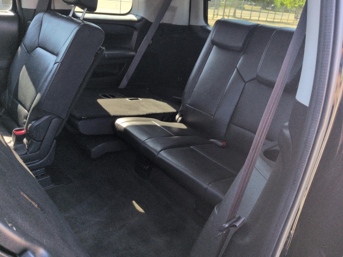 2014 BLACK Honda Pilot Touring-RES (5FNYF4H97EB) with an V6, 3.5L engine, Automatic transmission, located at 10890 W. Colfax Ave., Lakewood, CO, 80215, (303) 274-7692, 39.739914, -105.120132- Photo#18