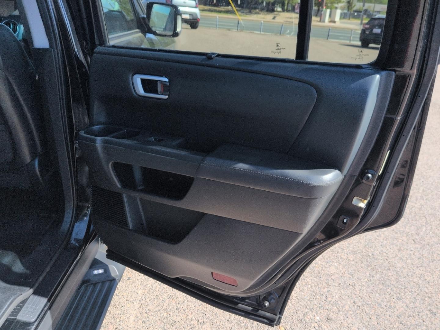 2014 BLACK Honda Pilot Touring-RES (5FNYF4H97EB) with an V6, 3.5L engine, Automatic transmission, located at 10890 W. Colfax Ave., Lakewood, CO, 80215, (303) 274-7692, 39.739914, -105.120132- Photo#21