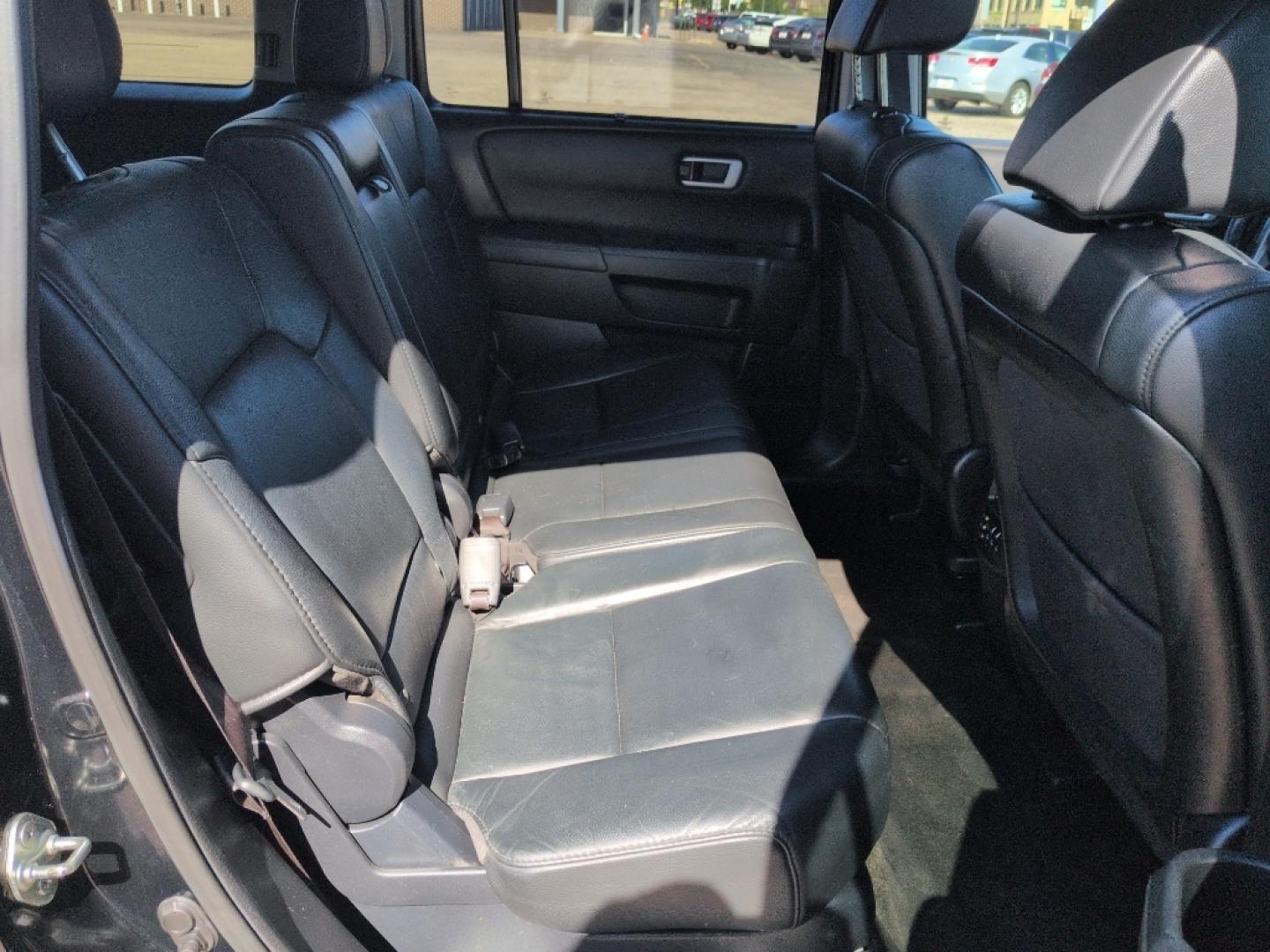 2014 BLACK Honda Pilot Touring-RES (5FNYF4H97EB) with an V6, 3.5L engine, Automatic transmission, located at 10890 W. Colfax Ave., Lakewood, CO, 80215, (303) 274-7692, 39.739914, -105.120132- Photo#22
