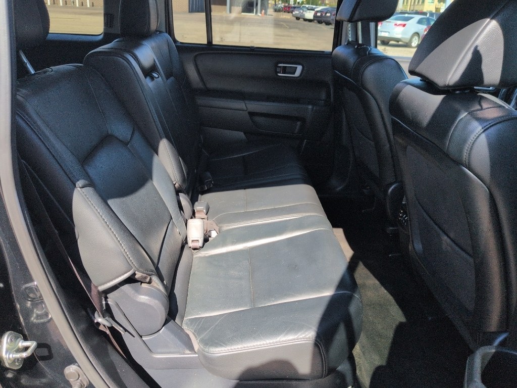 2014 BLACK Honda Pilot Touring-RES (5FNYF4H97EB) with an V6, 3.5L engine, Automatic transmission, located at 10890 W. Colfax Ave., Lakewood, CO, 80215, (303) 274-7692, 39.739914, -105.120132- Photo#22