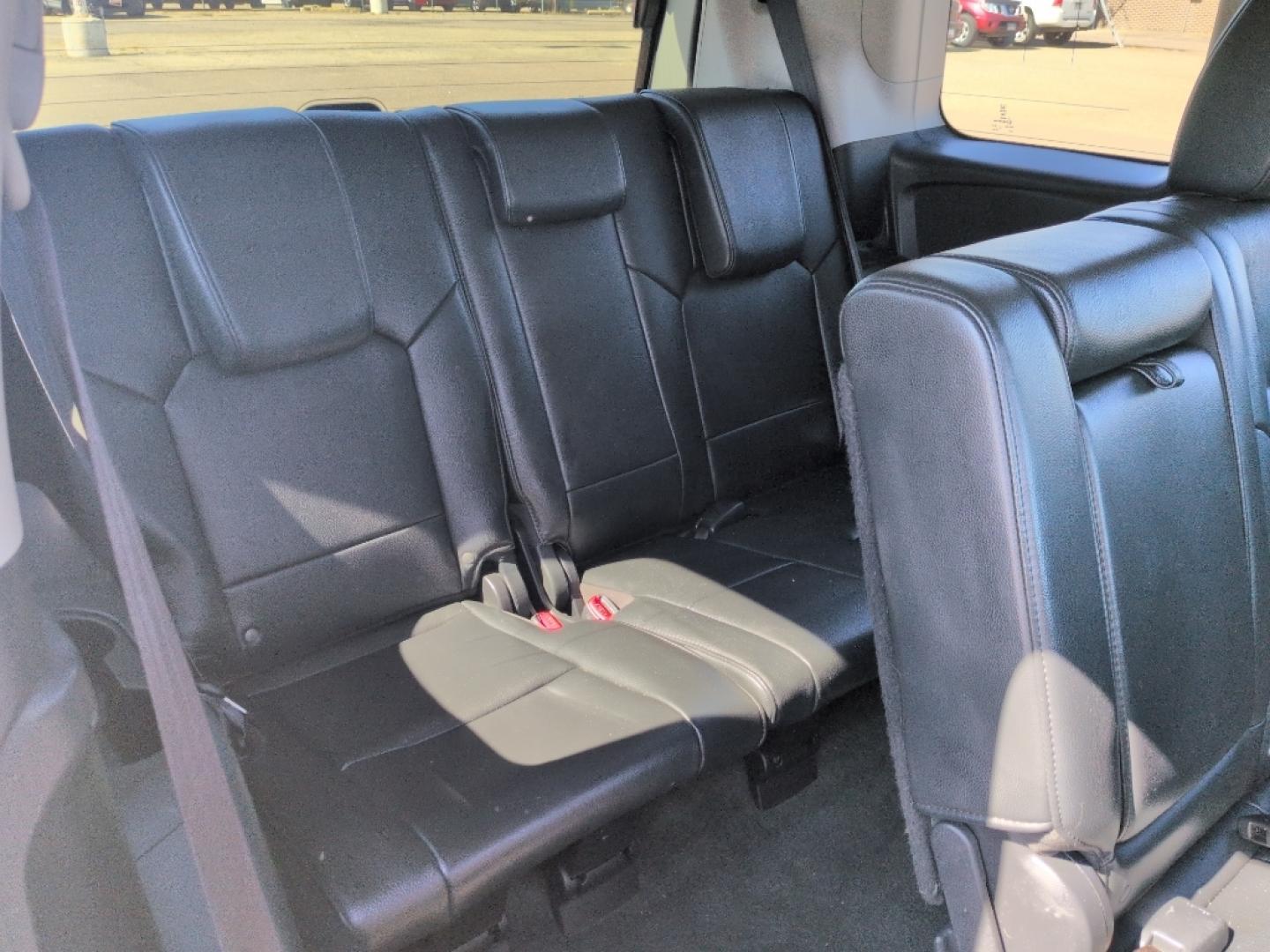 2014 BLACK Honda Pilot Touring-RES (5FNYF4H97EB) with an V6, 3.5L engine, Automatic transmission, located at 10890 W. Colfax Ave., Lakewood, CO, 80215, (303) 274-7692, 39.739914, -105.120132- Photo#23