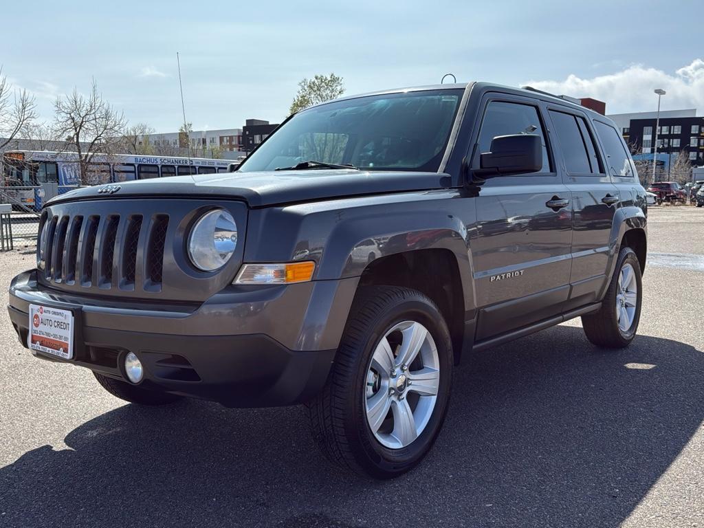 photo of 2015 Jeep Patriot Latitude