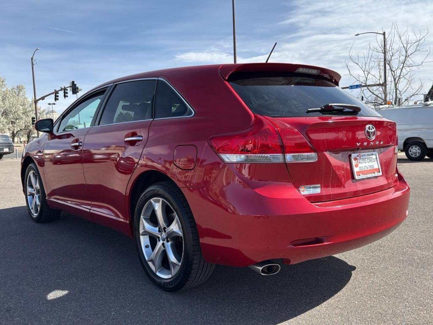 2011 RED Toyota Venza Base (4T3BK3BB0BU) with an V6, 3.5L engine, Automatic transmission, located at 10890 W. Colfax Ave., Lakewood, CO, 80215, (303) 274-7692, 39.739914, -105.120132 - Photo#6