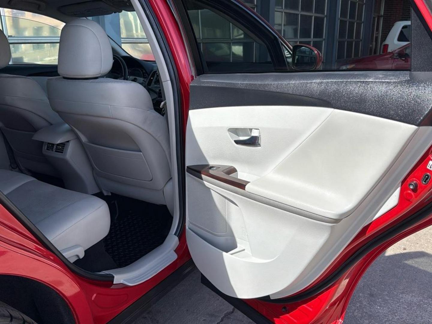 2011 RED Toyota Venza Base (4T3BK3BB0BU) with an V6, 3.5L engine, Automatic transmission, located at 10890 W. Colfax Ave., Lakewood, CO, 80215, (303) 274-7692, 39.739914, -105.120132 - Photo#25