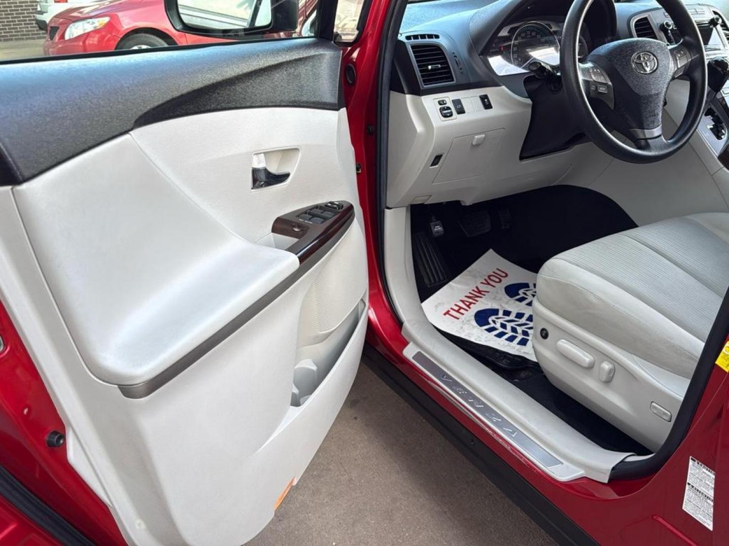 2011 RED Toyota Venza Base (4T3BK3BB0BU) with an V6, 3.5L engine, Automatic transmission, located at 10890 W. Colfax Ave., Lakewood, CO, 80215, (303) 274-7692, 39.739914, -105.120132 - Photo#27