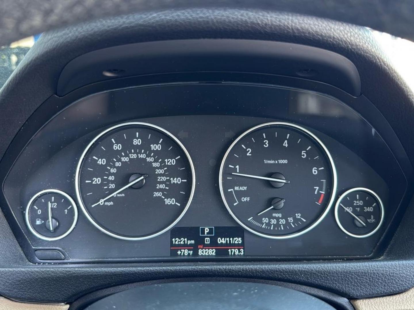 2014 BLUE /TAN BMW 3 series 320i XDrive (WBA3C3C59EK) with an 4 Cyl, 2.0L engine, Automatic transmission, located at 10890 W. Colfax Ave., Lakewood, CO, 80215, (303) 274-7692, 39.739914, -105.120132 - <b>Summary</b><br>Check out this low mile, All Wheel Drive BMW 3 Series. Loaded with heated leather seats, Sun Roof, Bluetoothe Audio and much more. One Owner, Clean Colorado tile with no accidents. This one has been very well maintained and tons of records on the FREE Carfax. Heated Leather Seats, - Photo#9