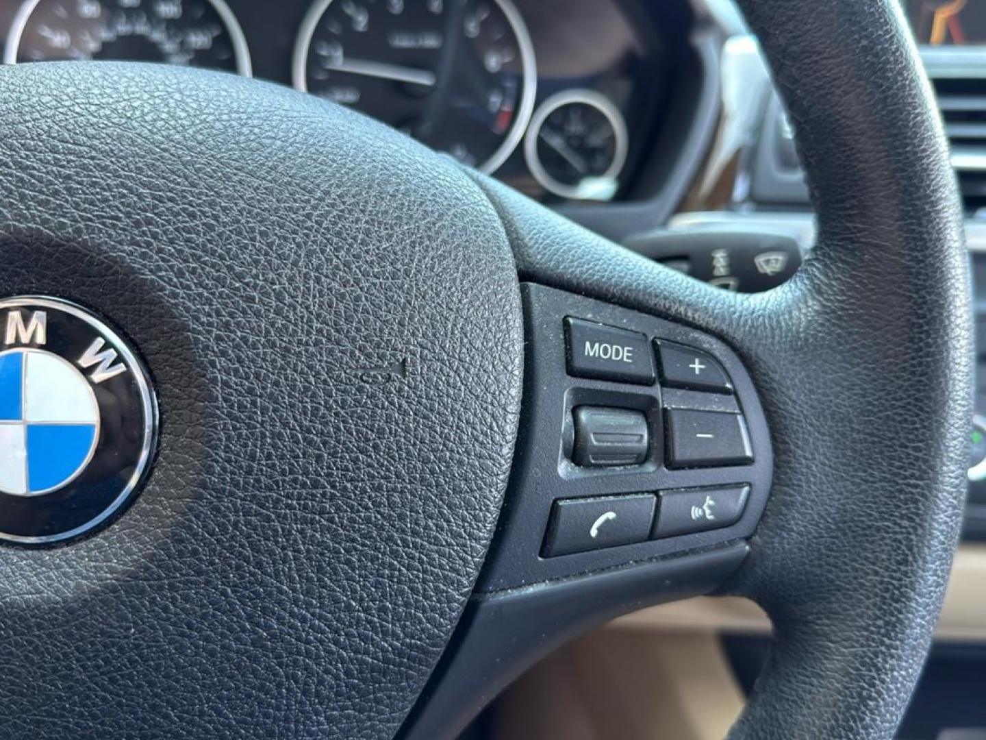 2014 BLUE /TAN BMW 3 series 320i XDrive (WBA3C3C59EK) with an 4 Cyl, 2.0L engine, Automatic transmission, located at 10890 W. Colfax Ave., Lakewood, CO, 80215, (303) 274-7692, 39.739914, -105.120132 - <b>Summary</b><br>Check out this low mile, All Wheel Drive BMW 3 Series. Loaded with heated leather seats, Sun Roof, Bluetoothe Audio and much more. One Owner, Clean Colorado tile with no accidents. This one has been very well maintained and tons of records on the FREE Carfax. Heated Leather Seats, - Photo#21