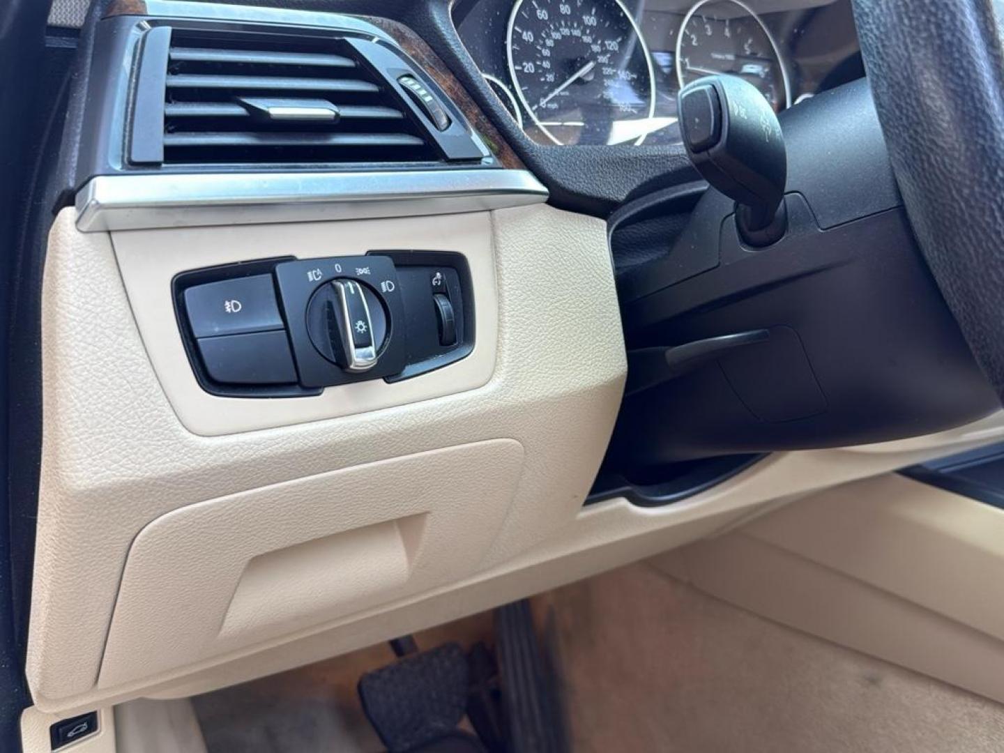 2014 BLUE /TAN BMW 3 series 320i XDrive (WBA3C3C59EK) with an 4 Cyl, 2.0L engine, Automatic transmission, located at 10890 W. Colfax Ave., Lakewood, CO, 80215, (303) 274-7692, 39.739914, -105.120132 - <b>Summary</b><br>Check out this low mile, All Wheel Drive BMW 3 Series. Loaded with heated leather seats, Sun Roof, Bluetoothe Audio and much more. One Owner, Clean Colorado tile with no accidents. This one has been very well maintained and tons of records on the FREE Carfax. Heated Leather Seats, - Photo#22