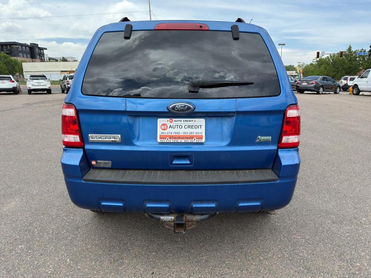 2011 BLUE Ford Escape XLT (1FMCU9DG8BK) with an V6, 3.0L engine, Automatic transmission, located at 10890 W. Colfax Ave., Lakewood, CO, 80215, (303) 274-7692, 39.739914, -105.120132 - Discover the reliability and versatility of the 2011 Ford Escape XLT, a compact SUV designed to meet diverse driving needs. This model features a robust 4WD system, perfect for tackling various road conditions with ease and confidence. Under the hood, you'll find a powerful V6, 3.0L engine that deli - Photo#5