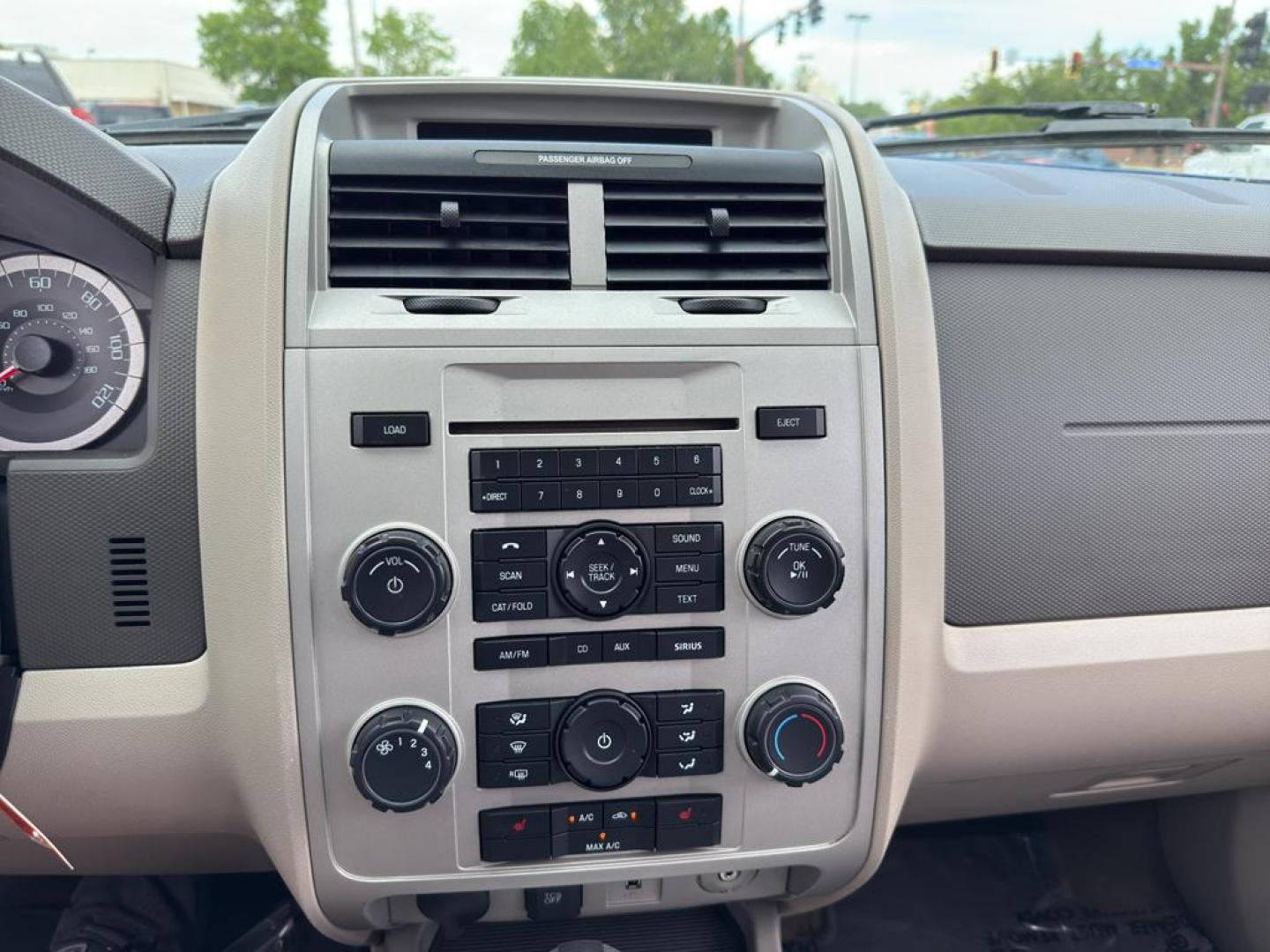 2011 BLUE Ford Escape XLT (1FMCU9DG8BK) with an V6, 3.0L engine, Automatic transmission, located at 10890 W. Colfax Ave., Lakewood, CO, 80215, (303) 274-7692, 39.739914, -105.120132 - Discover the reliability and versatility of the 2011 Ford Escape XLT, a compact SUV designed to meet diverse driving needs. This model features a robust 4WD system, perfect for tackling various road conditions with ease and confidence. Under the hood, you'll find a powerful V6, 3.0L engine that deli - Photo#21