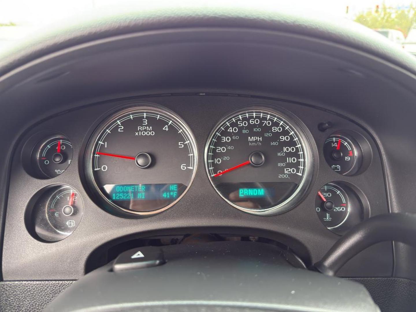 2011 BLACK Chevrolet Avalanche LTZ (3GNTKGE34BG) with an V8, 5.3L engine, Automatic transmission, located at 10890 W. Colfax Ave., Lakewood, CO, 80215, (303) 274-7692, 39.739914, -105.120132 - Photo#23