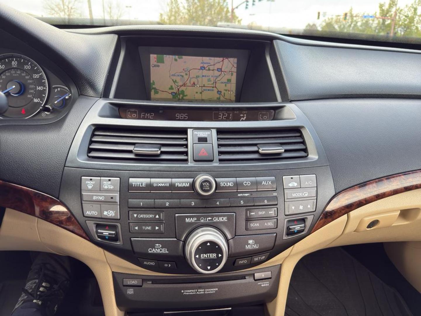 2010 WHITE Honda Accord Crosstour EX-L (5J6TF2H50AL) with an V6, 3.5L engine, Automatic transmission, located at 10890 W. Colfax Ave., Lakewood, CO, 80215, (303) 274-7692, 39.739914, -105.120132 - Discover the perfect blend of versatility and luxury with this 2010 Honda Accord Crosstour EX-L. This well-maintained vehicle combines the practicality of a crossover with the elegance of a premium sedan, offering an exceptional driving experience for those who demand more from their car. Under the - Photo#22