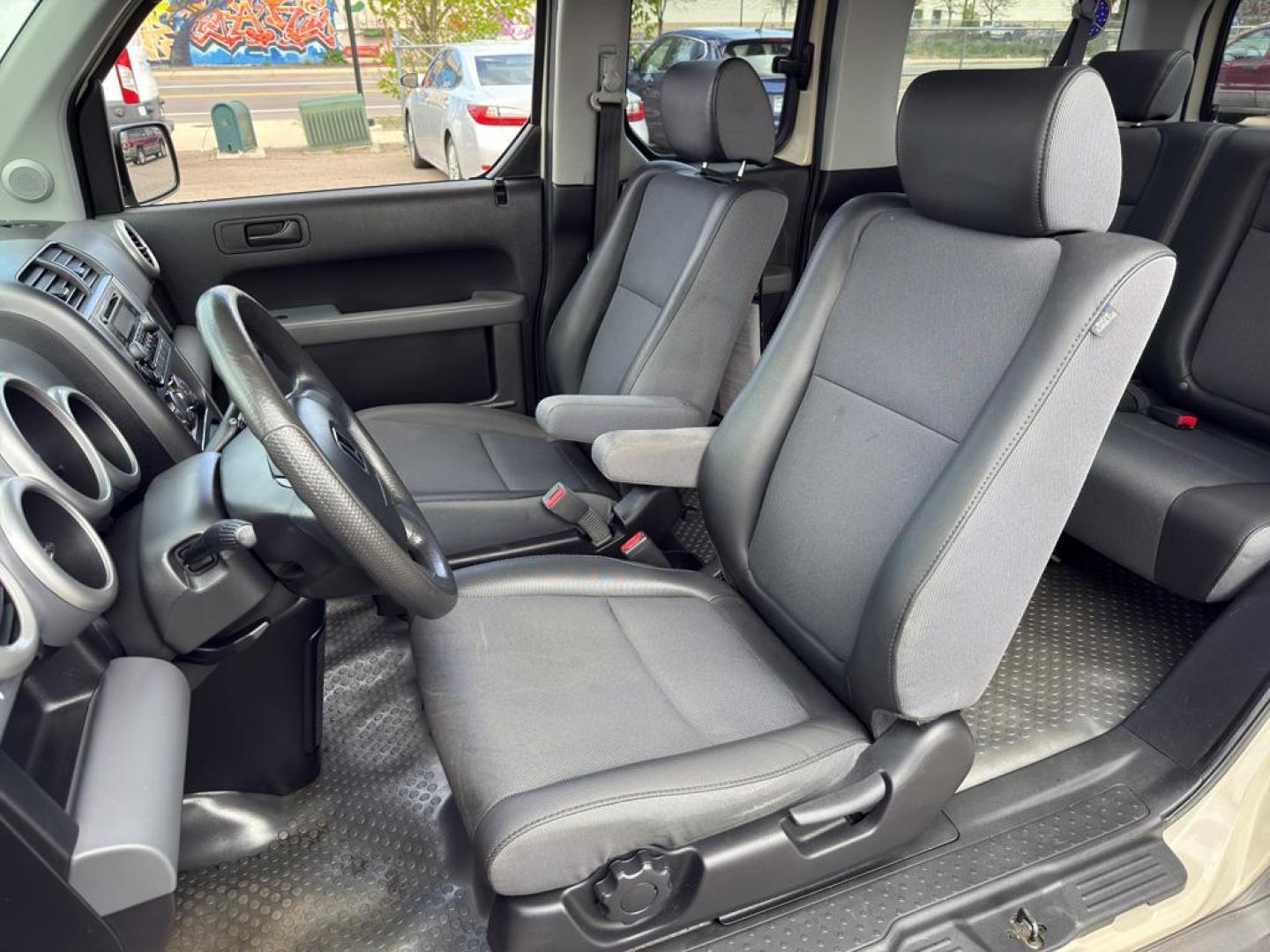 2005 TAN Honda Element EX (5J6YH28685L) with an 4 Cyl, 2.4L engine, Automatic transmission, located at 10890 W. Colfax Ave., Lakewood, CO, 80215, (303) 274-7692, 39.739914, -105.120132 - Discover the perfect blend of versatility and reliability with this 2005 Honda Element EX! A true gem for adventurers and city dwellers alike, this unique SUV stands out with its iconic boxy design and spacious interior. Powered by a robust 4-cylinder, 2.4L engine, this Honda Element delivers a smoo - Photo#16