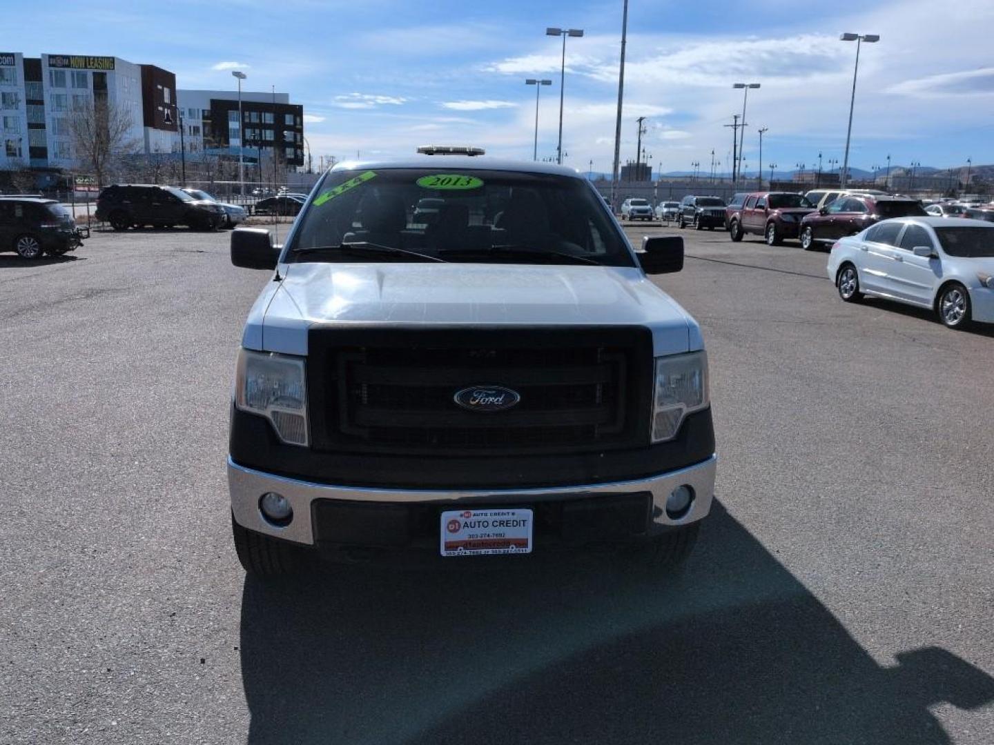 2013 WHITE Ford F-150 LARIAT SUPERCAB 6.5- (1FTFX1EFXDK) with an V8, 5.0L engine, Automatic transmission, located at 10890 W. Colfax Ave., Lakewood, CO, 80215, (303) 274-7692, 39.739914, -105.120132- Photo#1
