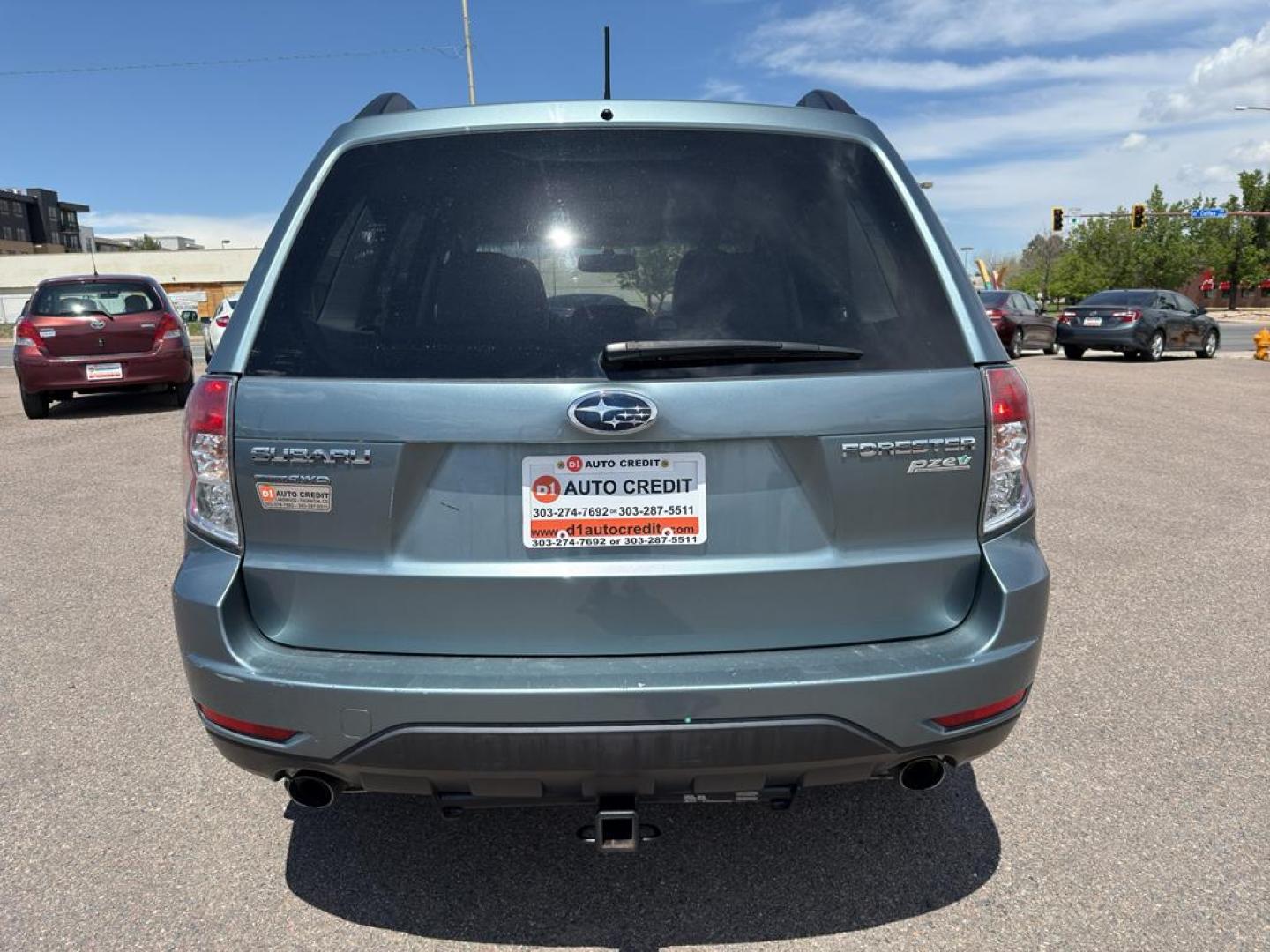 2012 GREEN Subaru Forester 2.5X Premium AWP (JF2SHADC5CH) with an 4 Cyl, 2.5L engine, Automatic transmission, located at 10890 W. Colfax Ave., Lakewood, CO, 80215, (303) 274-7692, 39.739914, -105.120132 - Discover the perfect blend of performance, comfort, and practicality with this 2012 Subaru Forester 2.5X Premium AWP! This versatile SUV is ready to accompany you on all of life's adventures, boasting Subaru's legendary All-Wheel Drive system that ensures confidence and stability, no matter the road - Photo#5