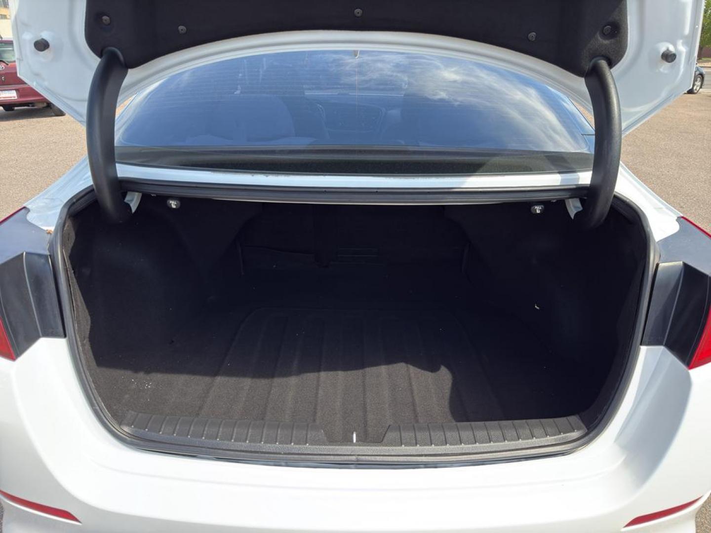 2015 WHITE Kia Optima LX (5XXGM4A71FG) with an 4 Cyl, 2.4L engine, Automatic transmission, located at 10890 W. Colfax Ave., Lakewood, CO, 80215, (303) 274-7692, 39.739914, -105.120132 - Photo#12