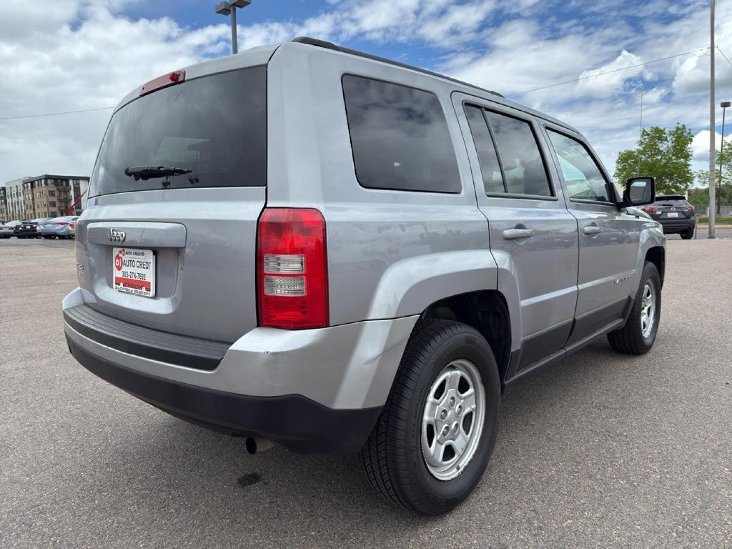 2016 SILVER Jeep Patriot Sport (1C4NJRBB0GD) with an 4 Cyl, 2.4L engine, Automatic transmission, located at 10890 W. Colfax Ave., Lakewood, CO, 80215, (303) 274-7692, 39.739914, -105.120132 - Discover the perfect blend of reliability and adventure with our 2016 Jeep Patriot Sport, now available for sale. This versatile SUV is equipped with a robust 4WD system, making it an ideal companion for both city drives and off-road adventures. Under the hood, youll find a fuel-efficient 4-cylinder - Photo#4