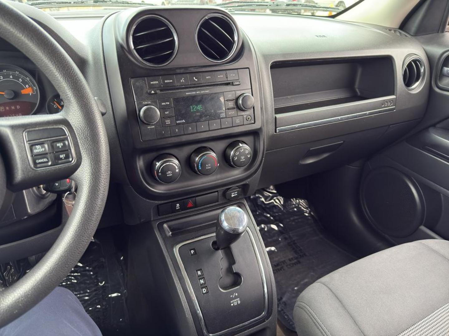 2016 SILVER Jeep Patriot Sport (1C4NJRBB0GD) with an 4 Cyl, 2.4L engine, Automatic transmission, located at 10890 W. Colfax Ave., Lakewood, CO, 80215, (303) 274-7692, 39.739914, -105.120132 - Discover the perfect blend of reliability and adventure with our 2016 Jeep Patriot Sport, now available for sale. This versatile SUV is equipped with a robust 4WD system, making it an ideal companion for both city drives and off-road adventures. Under the hood, youll find a fuel-efficient 4-cylinder - Photo#18