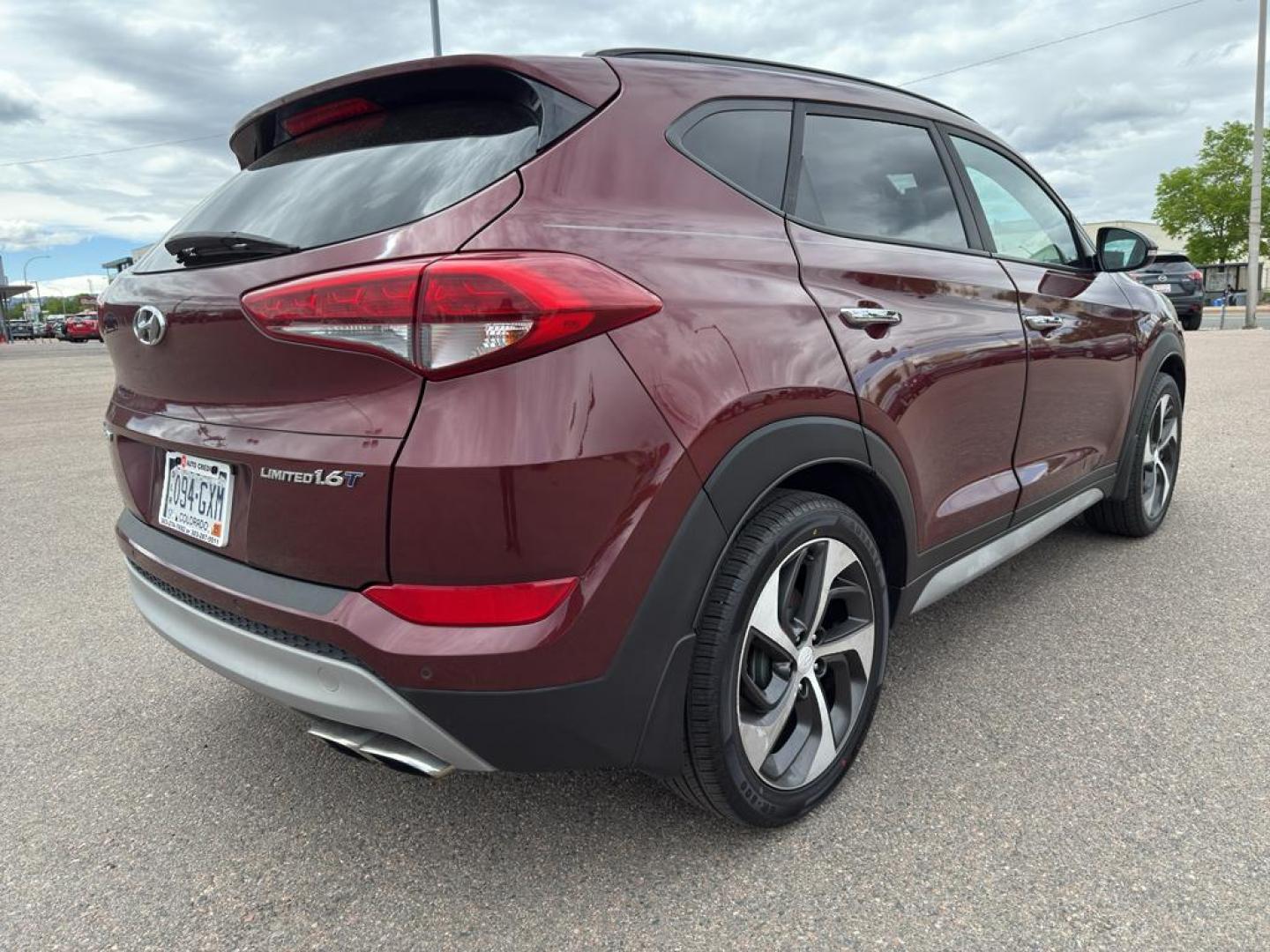 2017 RED Hyundai Tucson ECO (KM8J33A29HU) with an 4 Cyl, 1.6L engine, Automatic transmission, located at 10890 W. Colfax Ave., Lakewood, CO, 80215, (303) 274-7692, 39.739914, -105.120132 - Discover the perfect blend of efficiency and style with this exceptional 2017 Hyundai Tucson ECO! This compact SUV is designed for those who crave adventure and value performance, all wrapped up in a sleek, modern package. Under the hood, you'll find a spirited 1.6L 4-cylinder engine that delivers a - Photo#4