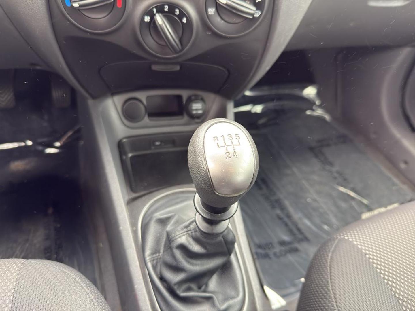 2008 SILVER Kia Rio BASE (KNADE123386) with an 4 Cyl, 1.6L engine, Manual transmission, located at 10890 W. Colfax Ave., Lakewood, CO, 80215, (303) 274-7692, 39.739914, -105.120132 - Discover the reliability and efficiency of this 2008 Kia Rio BASE, a perfect blend of practicality and performance. With its sleek design and compact build, this vehicle is ideal for city driving and easy maneuverability. Powered by a 4-cylinder, 1.6L engine, the Kia Rio offers a balanced mix of pow - Photo#16