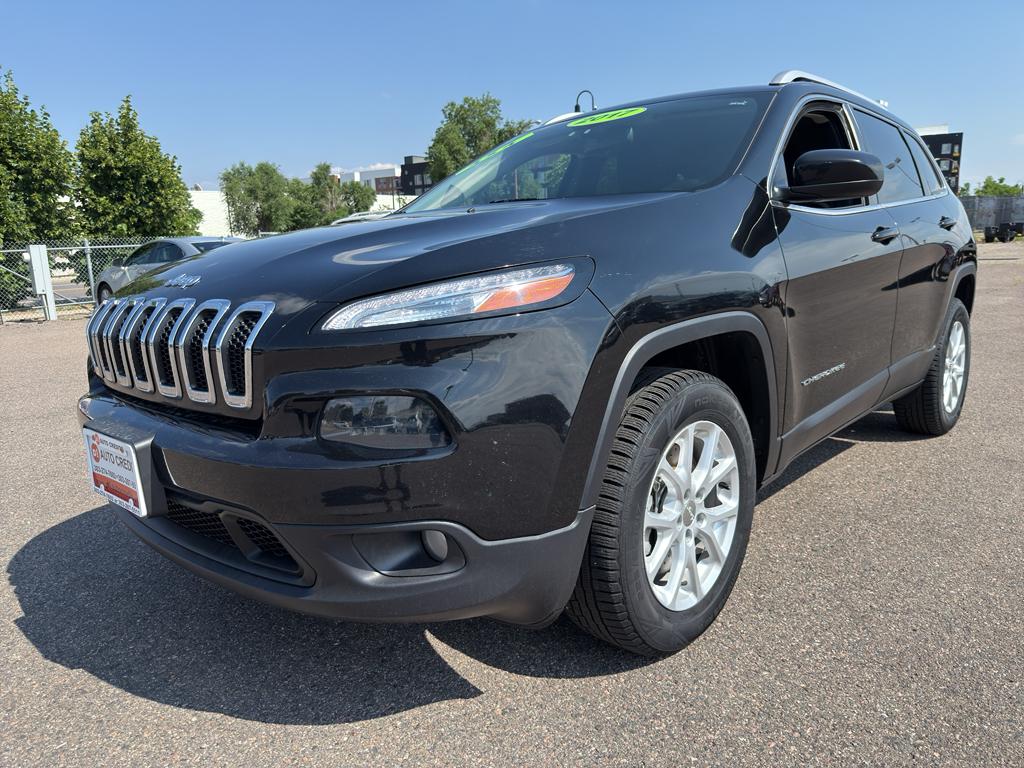 photo of 2017 Jeep Cherokee Latitude