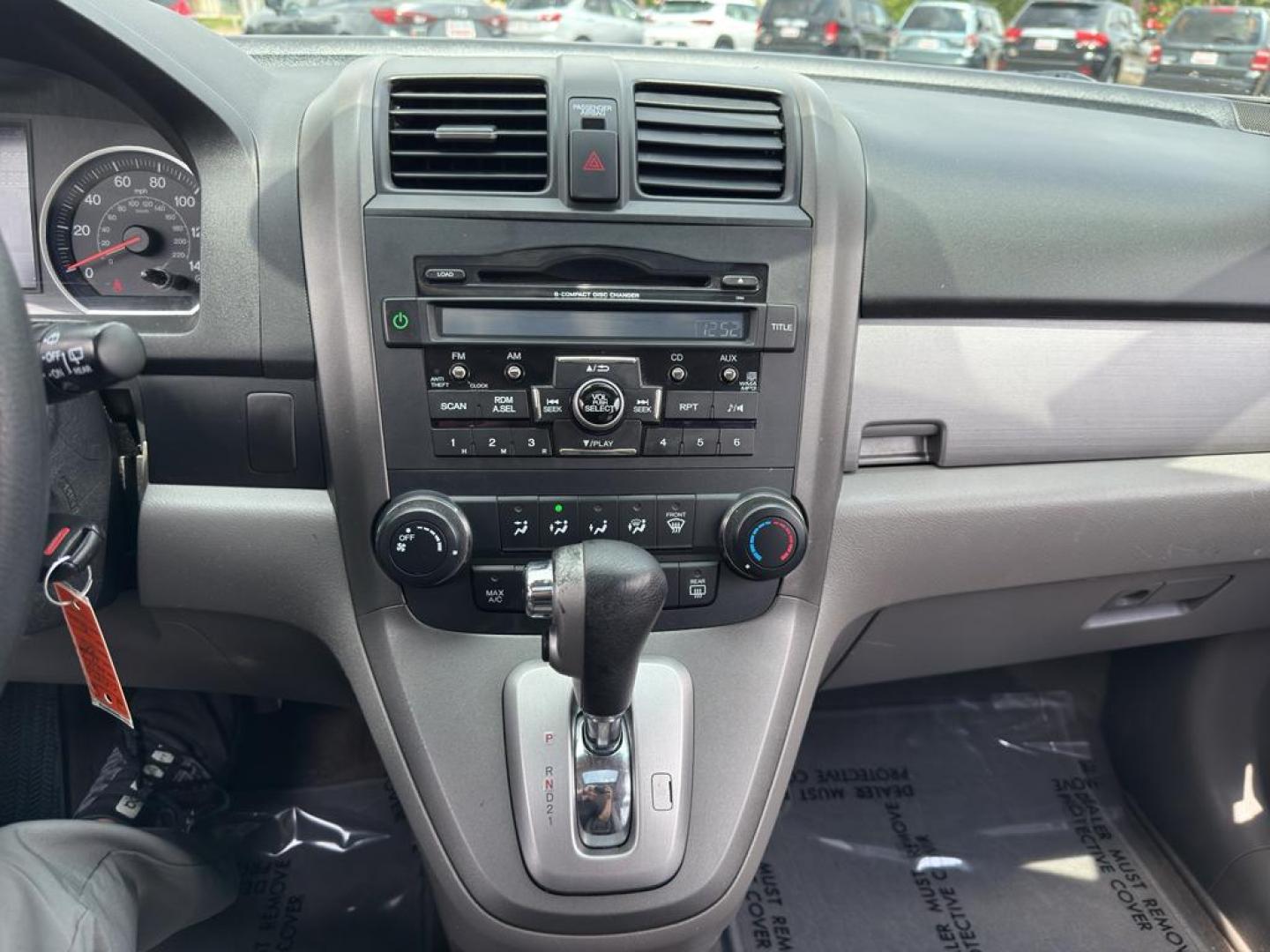 2010 GRAY /160348 Honda CR-V EX (5J6RE4H50AL) with an 4 Cyl, 2.4L engine, Automatic transmission, located at 10890 W. Colfax Ave., Lakewood, CO, 80215, (303) 274-7692, 39.739914, -105.120132 - Discover the perfect blend of reliability and performance with this 2010 Honda CR-V EX, a compact SUV that continues to impress with its enduring quality. This vehicle boasts a robust 4-cylinder, 2.4L engine that delivers a smooth and efficient driving experience, making it an ideal choice for both - Photo#18