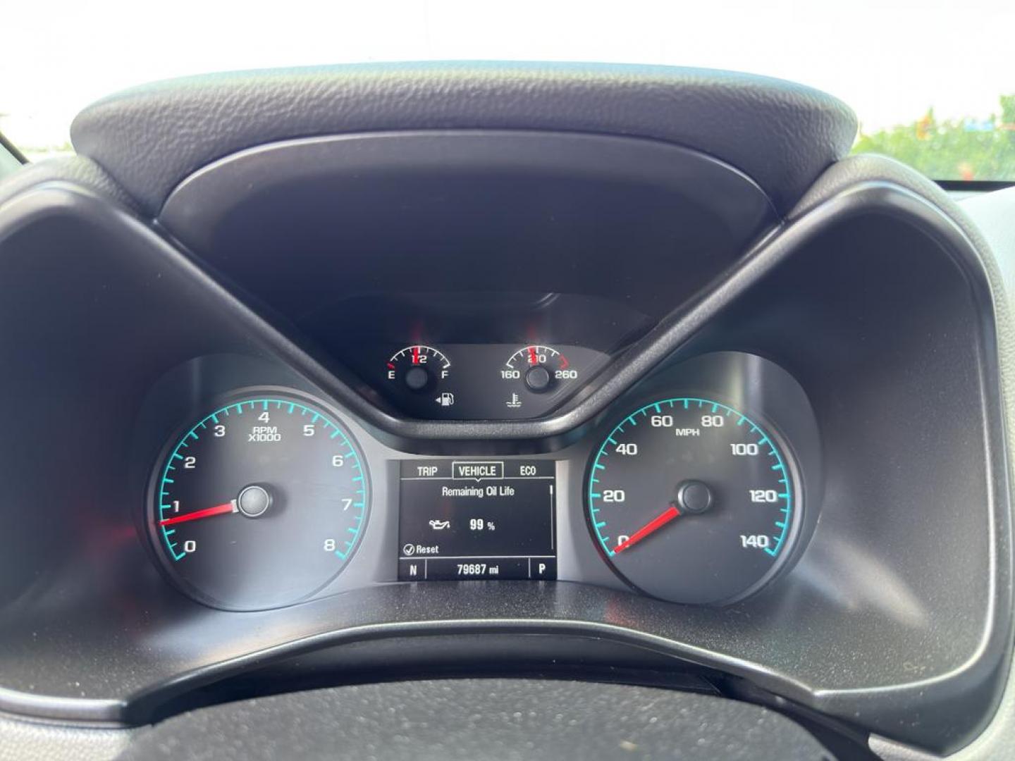2021 WHITE /GRAY Chevrolet Colorado Work Truck (1GCHTBENXM1) with an V6, 3.6L engine, Automatic transmission, located at 10890 W. Colfax Ave., Lakewood, CO, 80215, (303) 274-7692, 39.739914, -105.120132 - <b>Summary</b><br>Apple/ Android Carplay, Fully Serviced And Ready For Colorado! Non smoker, One Owner And In Excellent Condition, This car comes with a 3 month/ 3000 mile warranty for peace of mind!<br><br><b>Vehicle Details</b><br>For those seeking a reliable and powerful truck, look no further th - Photo#10