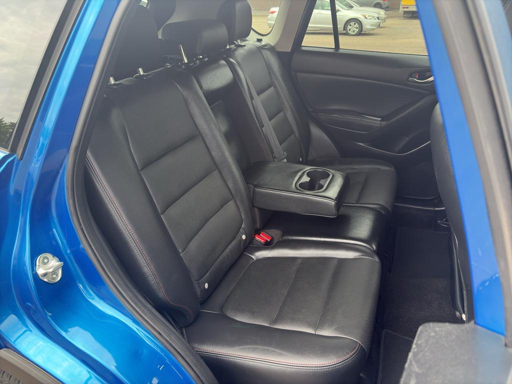 2014 BLUE Mazda CX-5 Grand Touring (JM3KE4DY6E0) with an 4 Cyl, 2.5L engine, Automatic transmission, located at 10890 W. Colfax Ave., Lakewood, CO, 80215, (303) 274-7692, 39.739914, -105.120132 - Photo#11