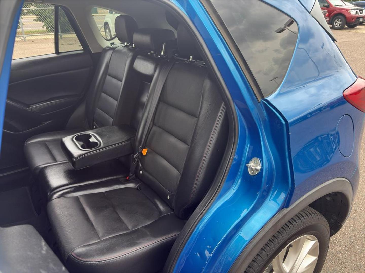 2014 BLUE Mazda CX-5 Grand Touring (JM3KE4DY6E0) with an 4 Cyl, 2.5L engine, Automatic transmission, located at 10890 W. Colfax Ave., Lakewood, CO, 80215, (303) 274-7692, 39.739914, -105.120132 - Photo#13