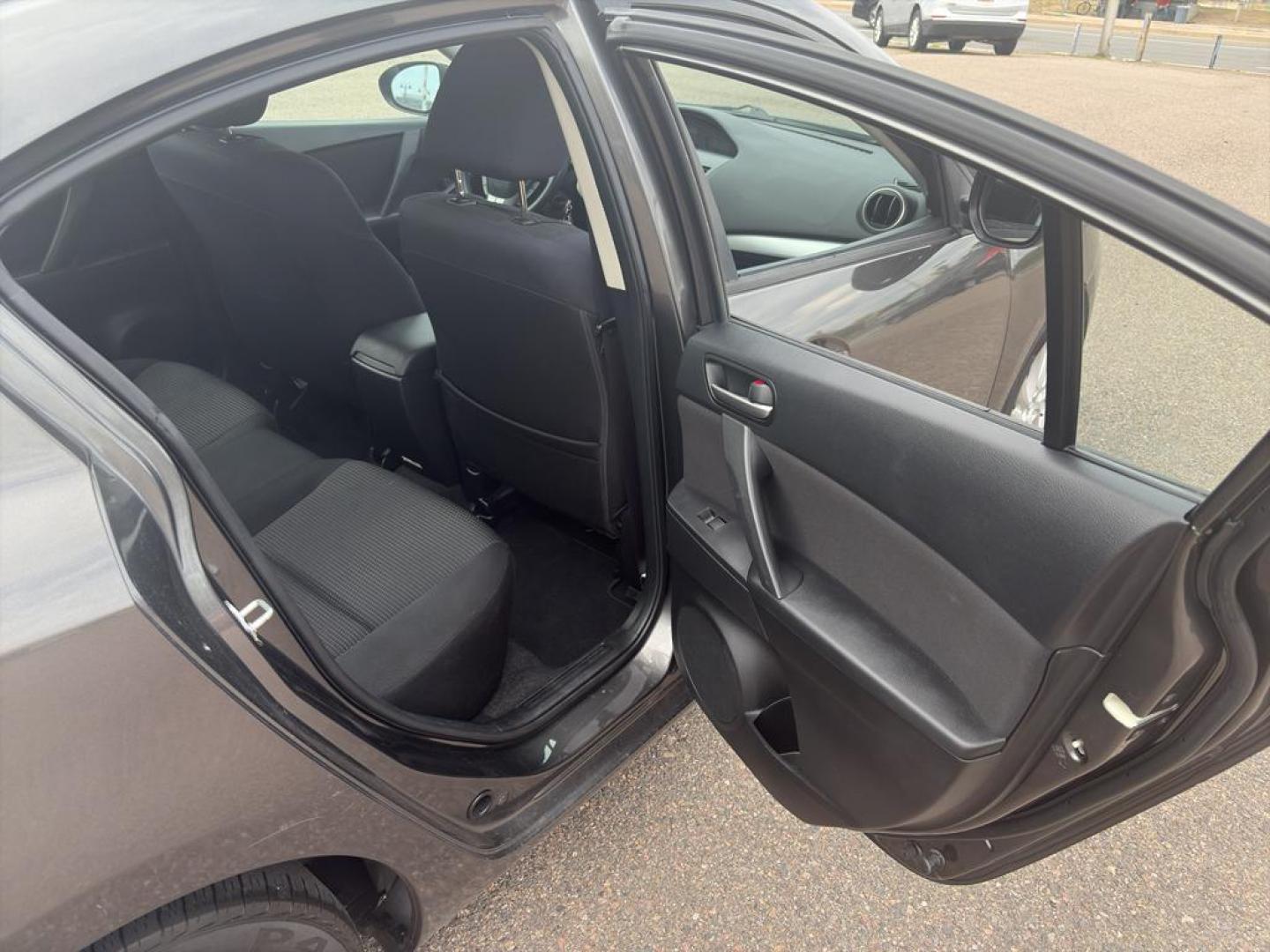 2012 GRAY Mazda Mazda3 i Touring w/SKYACTIV-G (JM1BL1V83C1) with an 4 Cyl, 2.0L engine, Automatic transmission, located at 10890 W. Colfax Ave., Lakewood, CO, 80215, (303) 274-7692, 39.739914, -105.120132 - Photo#9