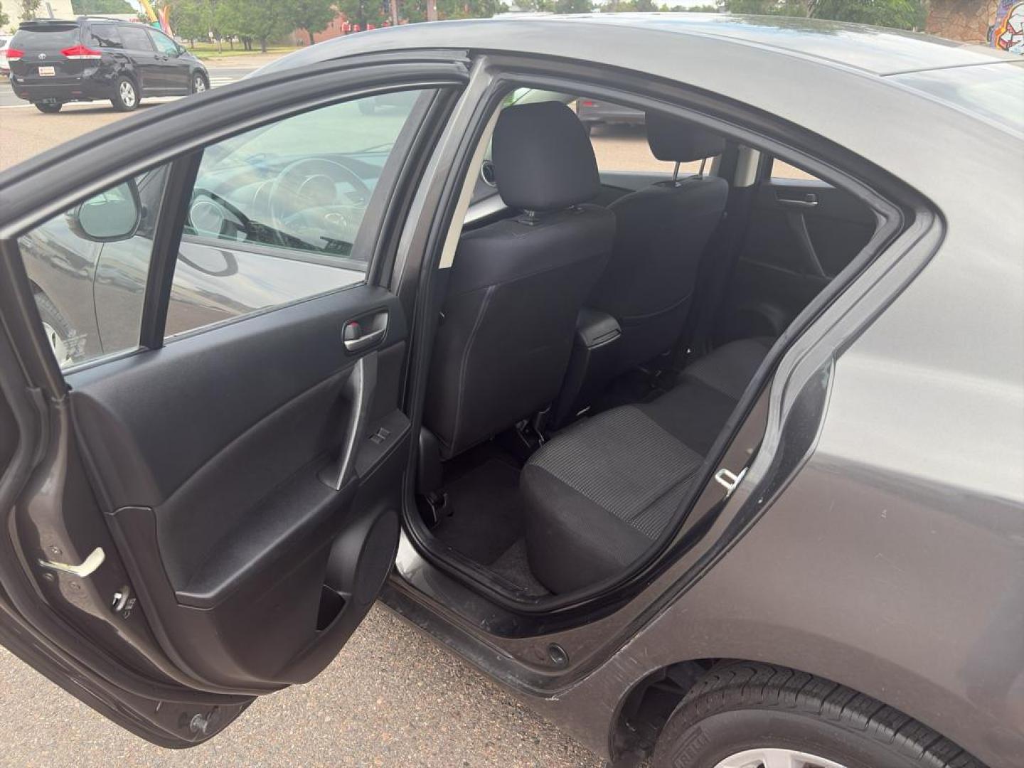 2012 GRAY Mazda Mazda3 i Touring w/SKYACTIV-G (JM1BL1V83C1) with an 4 Cyl, 2.0L engine, Automatic transmission, located at 10890 W. Colfax Ave., Lakewood, CO, 80215, (303) 274-7692, 39.739914, -105.120132 - Photo#11