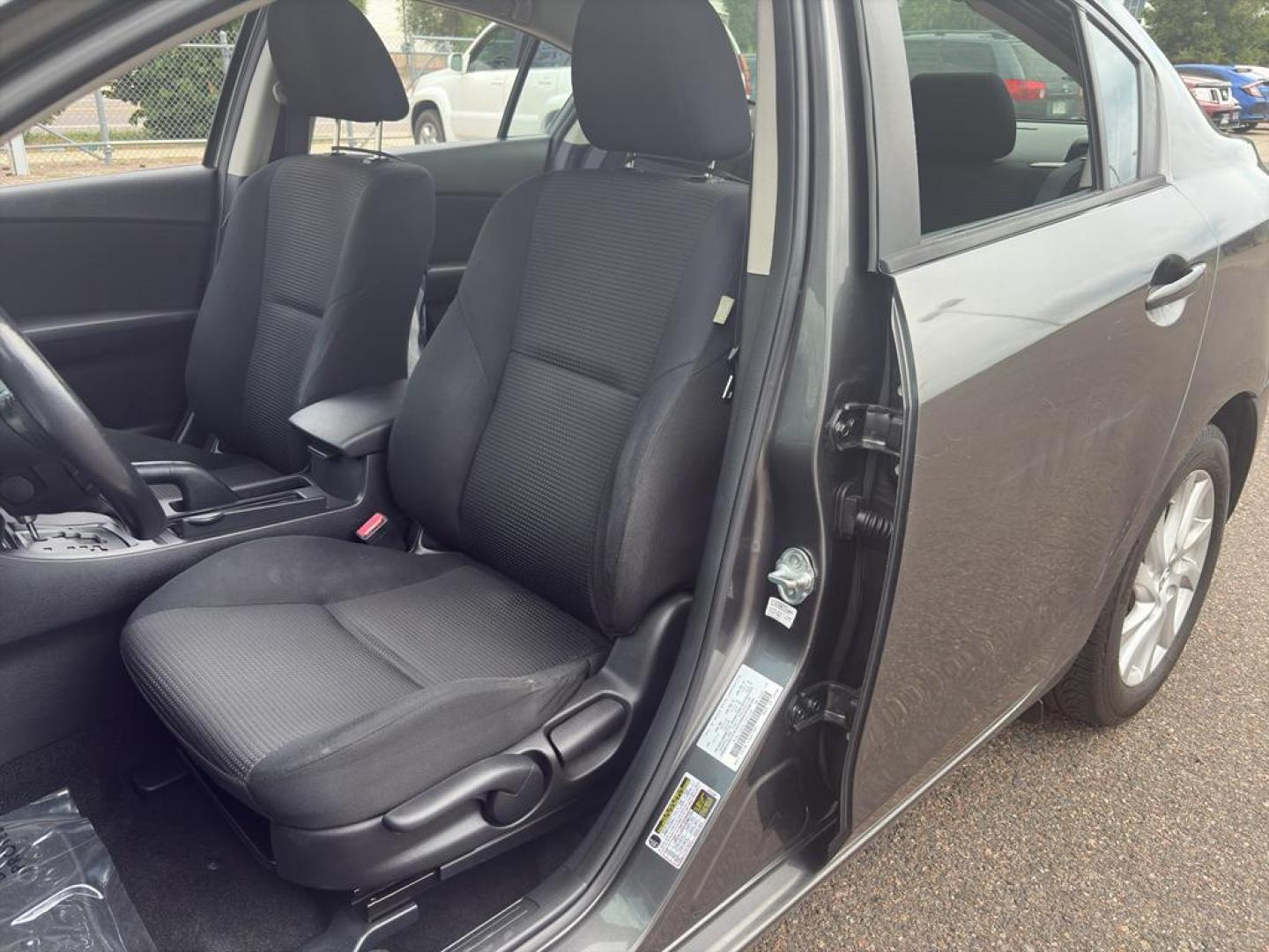 2012 GRAY Mazda Mazda3 i Touring w/SKYACTIV-G (JM1BL1V83C1) with an 4 Cyl, 2.0L engine, Automatic transmission, located at 10890 W. Colfax Ave., Lakewood, CO, 80215, (303) 274-7692, 39.739914, -105.120132 - Photo#14