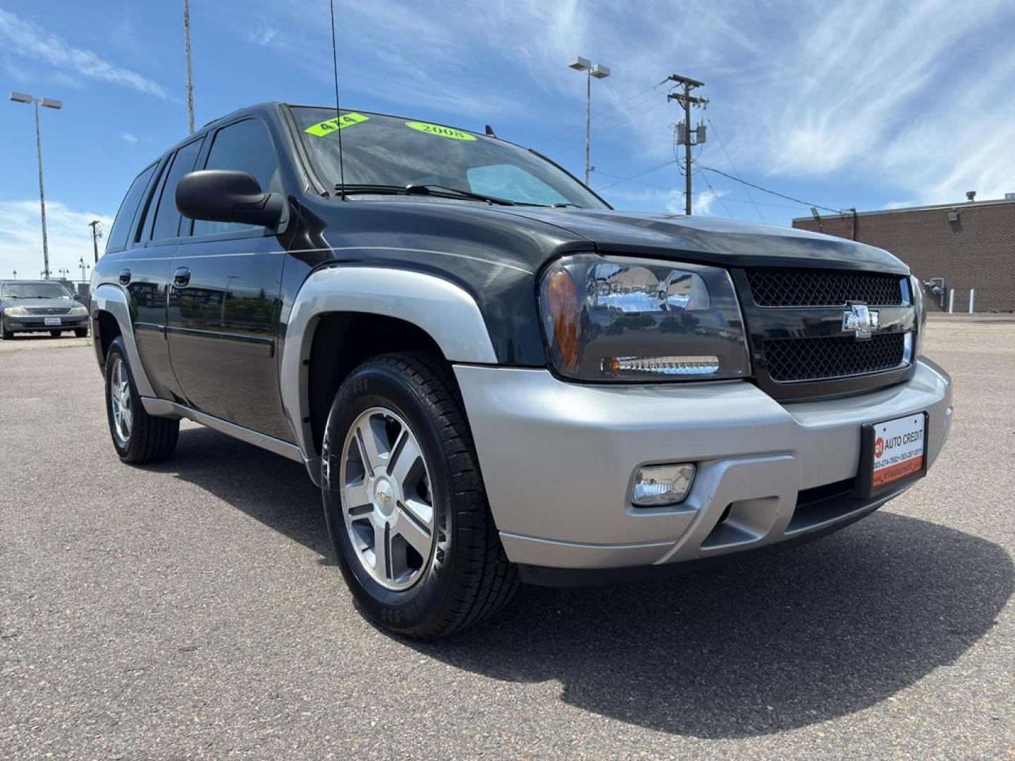 2008 BLACK Chevrolet TrailBlazer LT2 4WD (1GNDT13S082) with an 6 Cyl, 4.2L engine, Automatic transmission, located at 10890 W. Colfax Ave., Lakewood, CO, 80215, (303) 274-7692, 39.739914, -105.120132 - Photo#2