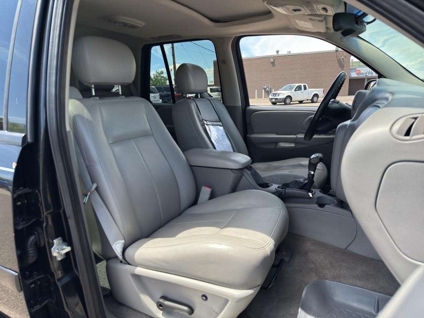 2008 BLACK Chevrolet TrailBlazer LT2 4WD (1GNDT13S082) with an 6 Cyl, 4.2L engine, Automatic transmission, located at 10890 W. Colfax Ave., Lakewood, CO, 80215, (303) 274-7692, 39.739914, -105.120132 - Photo#16