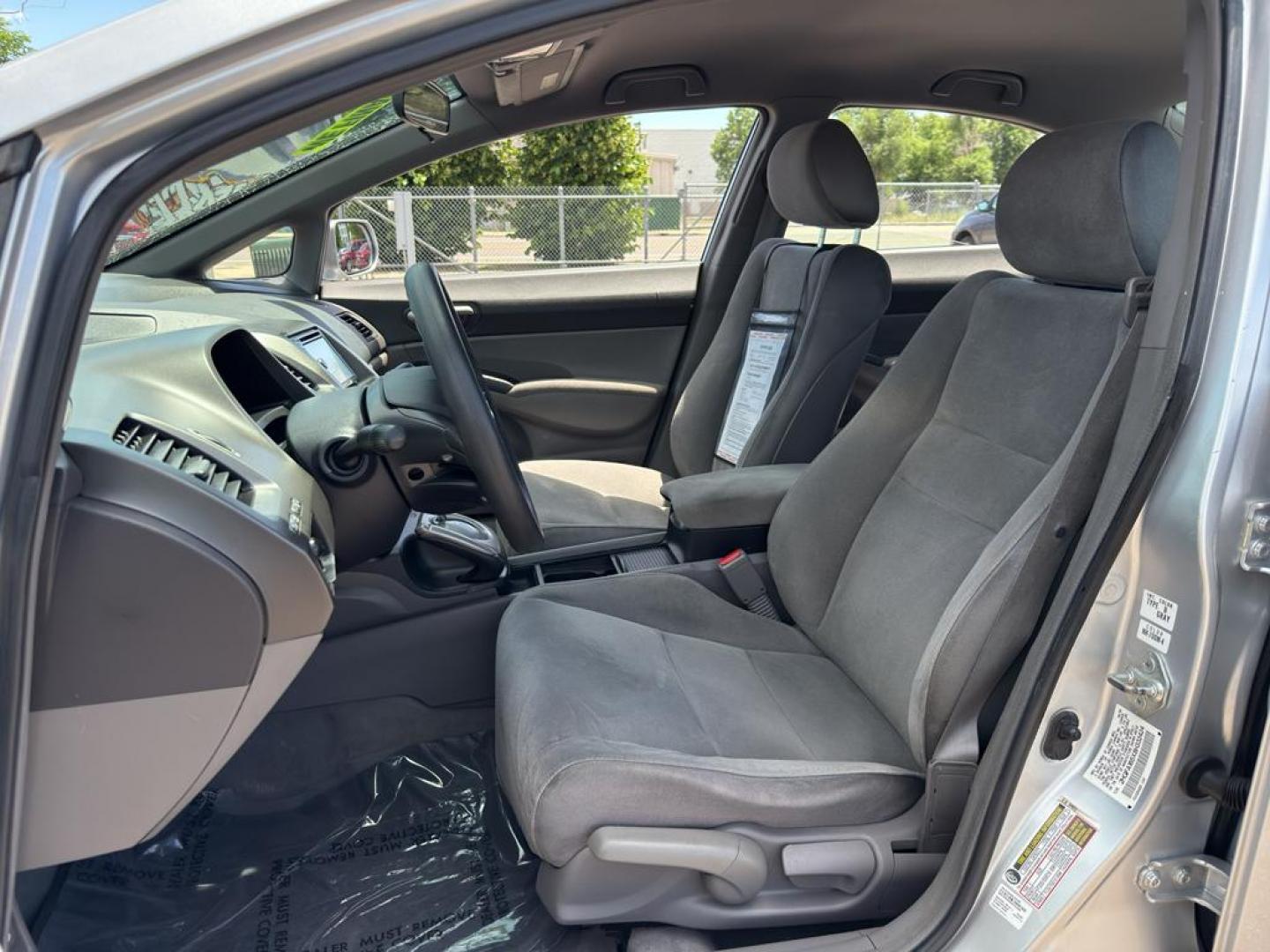 2008 SILVER Honda Civic LX (2HGFA165X8H) with an 4 Cyl, 1.8L engine, Automatic transmission, located at 10890 W. Colfax Ave., Lakewood, CO, 80215, (303) 274-7692, 39.739914, -105.120132 - Photo#15