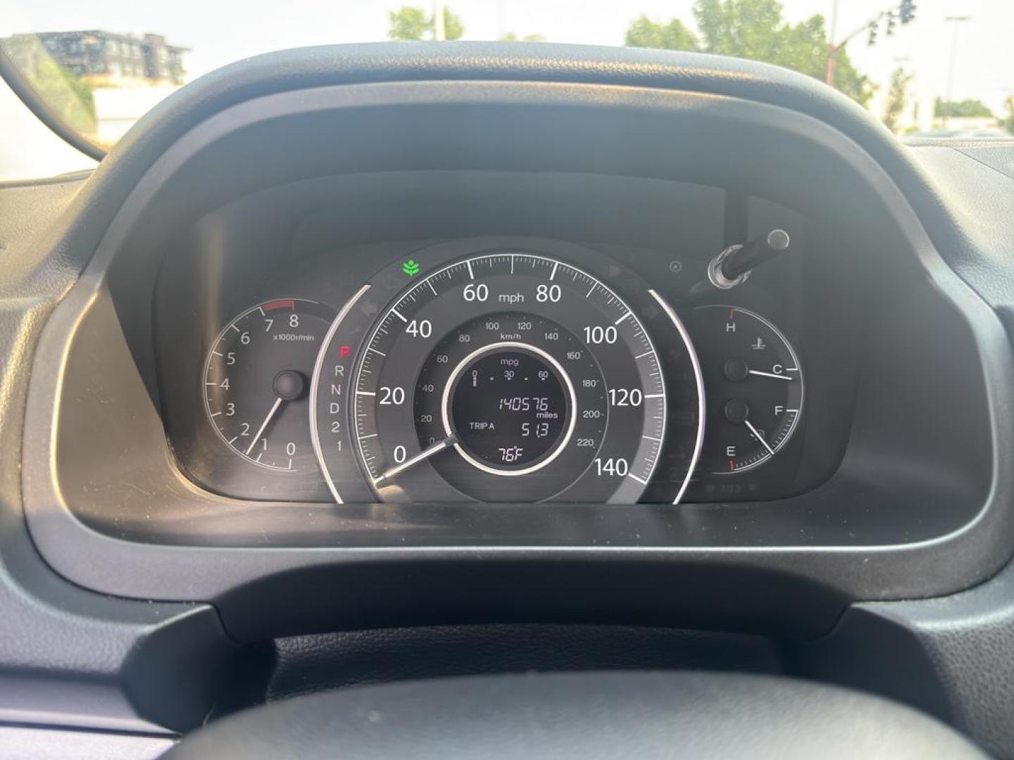 2014 GRAY Honda CR-V LX (2HKRM4H35EH) with an 4 Cyl, 2.4L engine, Automatic transmission, located at 10890 W. Colfax Ave., Lakewood, CO, 80215, (303) 274-7692, 39.739914, -105.120132 - Photo#18