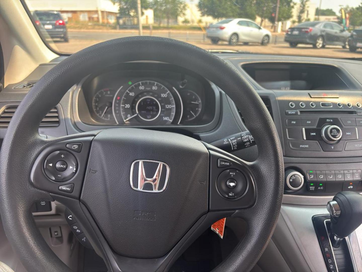2014 GRAY Honda CR-V LX (2HKRM4H35EH) with an 4 Cyl, 2.4L engine, Automatic transmission, located at 10890 W. Colfax Ave., Lakewood, CO, 80215, (303) 274-7692, 39.739914, -105.120132 - Photo#19