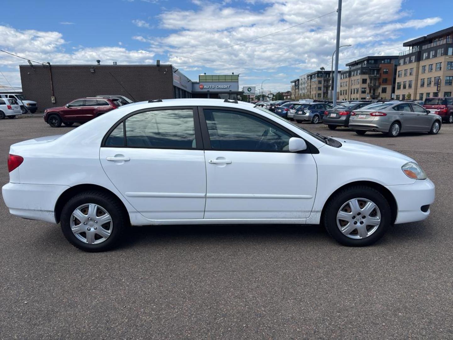 2007 WHITE Toyota Corolla CE (1NXBR32E97Z) with an 4 Cyl, 1.8L engine, Automatic transmission, located at 10890 W. Colfax Ave., Lakewood, CO, 80215, (303) 274-7692, 39.739914, -105.120132 - Photo#2