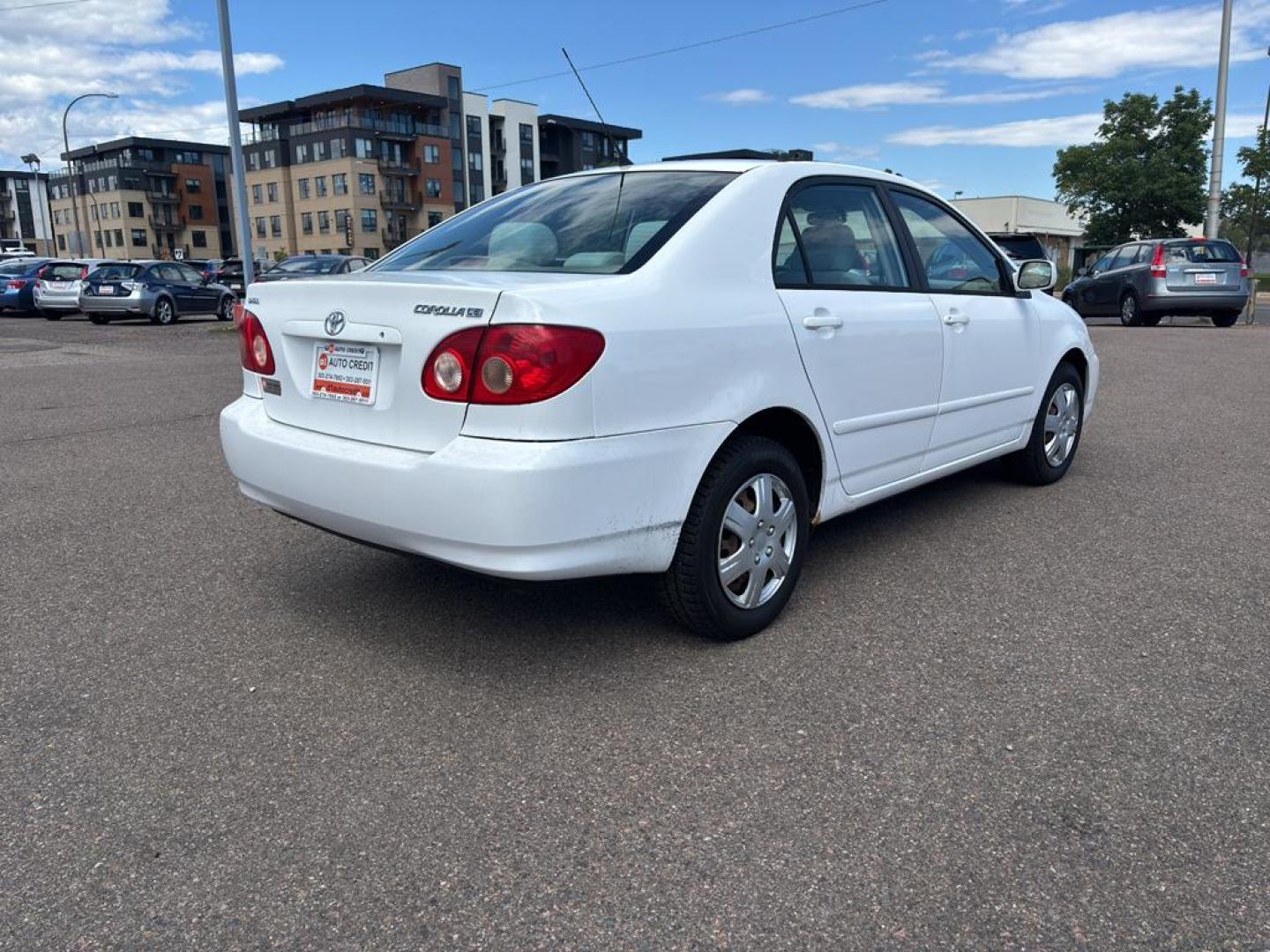 2007 WHITE Toyota Corolla CE (1NXBR32E97Z) with an 4 Cyl, 1.8L engine, Automatic transmission, located at 10890 W. Colfax Ave., Lakewood, CO, 80215, (303) 274-7692, 39.739914, -105.120132 - Photo#3