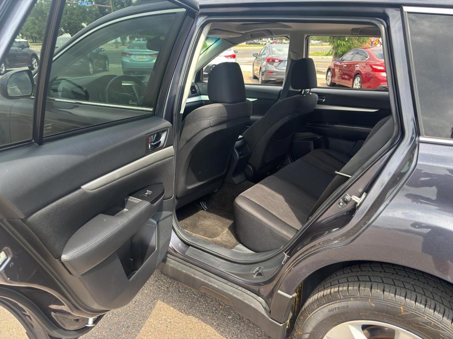 2013 GRAY Subaru Outback 2.5i Premium (4S4BRCGC3D3) with an 4 Cyl, 2.5L engine, Automatic transmission, located at 10890 W. Colfax Ave., Lakewood, CO, 80215, (303) 274-7692, 39.739914, -105.120132 - Photo#30