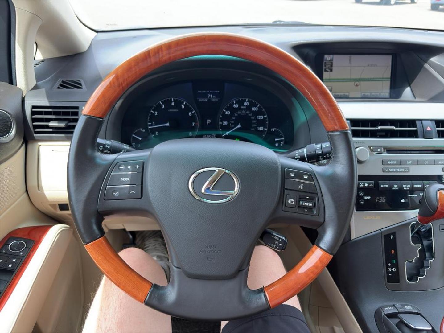 2010 GRAY Lexus RX 350 Base (2T2BK1BA1AC) with an V6, 3.5L engine, Automatic transmission, located at 10890 W. Colfax Ave., Lakewood, CO, 80215, (303) 274-7692, 39.739914, -105.120132 - Photo#19