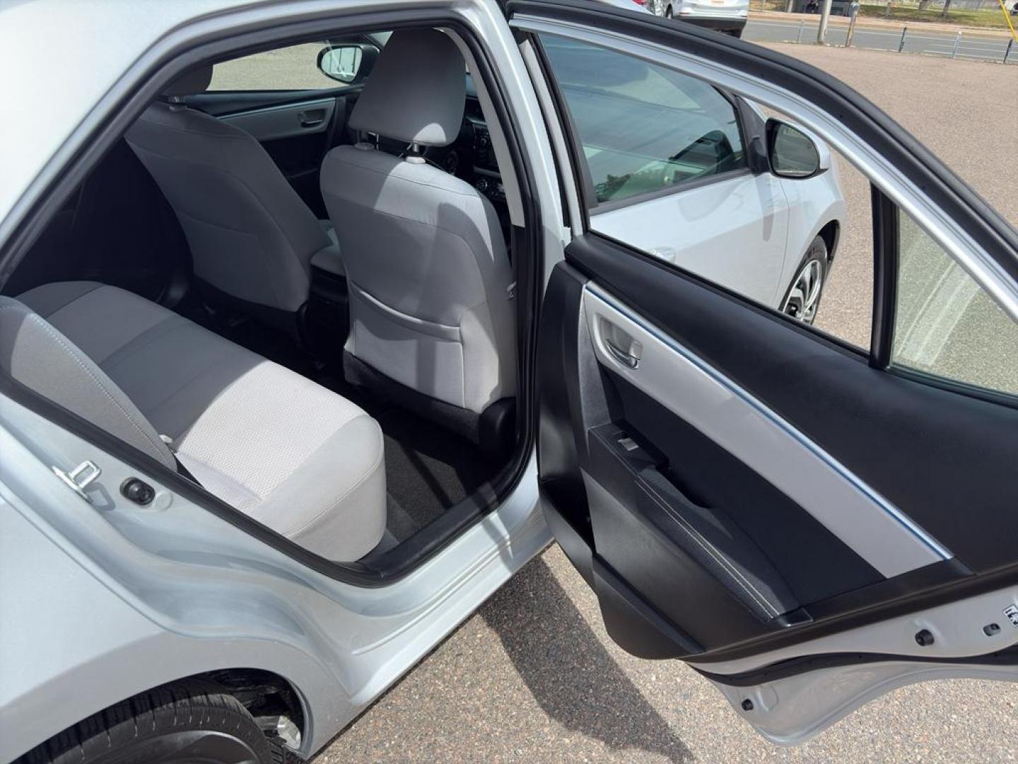 2015 SILVER Toyota Corolla L 4-SPEED AT (5YFBURHE1FP) with an 4 Cyl, 1.8L engine, Automatic transmission, located at 10890 W. Colfax Ave., Lakewood, CO, 80215, (303) 274-7692, 39.739914, -105.120132 - Photo#10