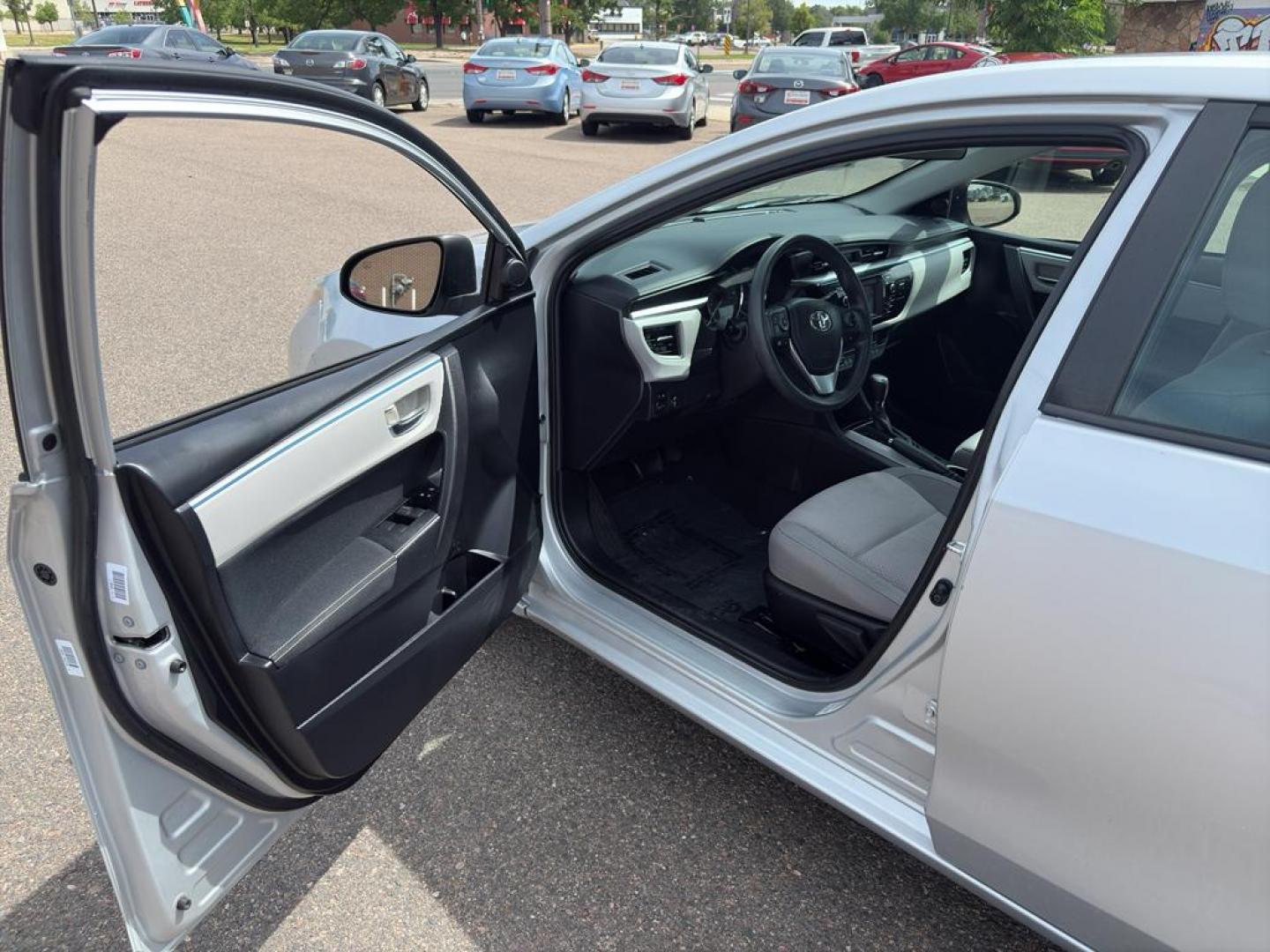 2015 SILVER Toyota Corolla L 4-SPEED AT (5YFBURHE1FP) with an 4 Cyl, 1.8L engine, Automatic transmission, located at 10890 W. Colfax Ave., Lakewood, CO, 80215, (303) 274-7692, 39.739914, -105.120132 - Photo#14