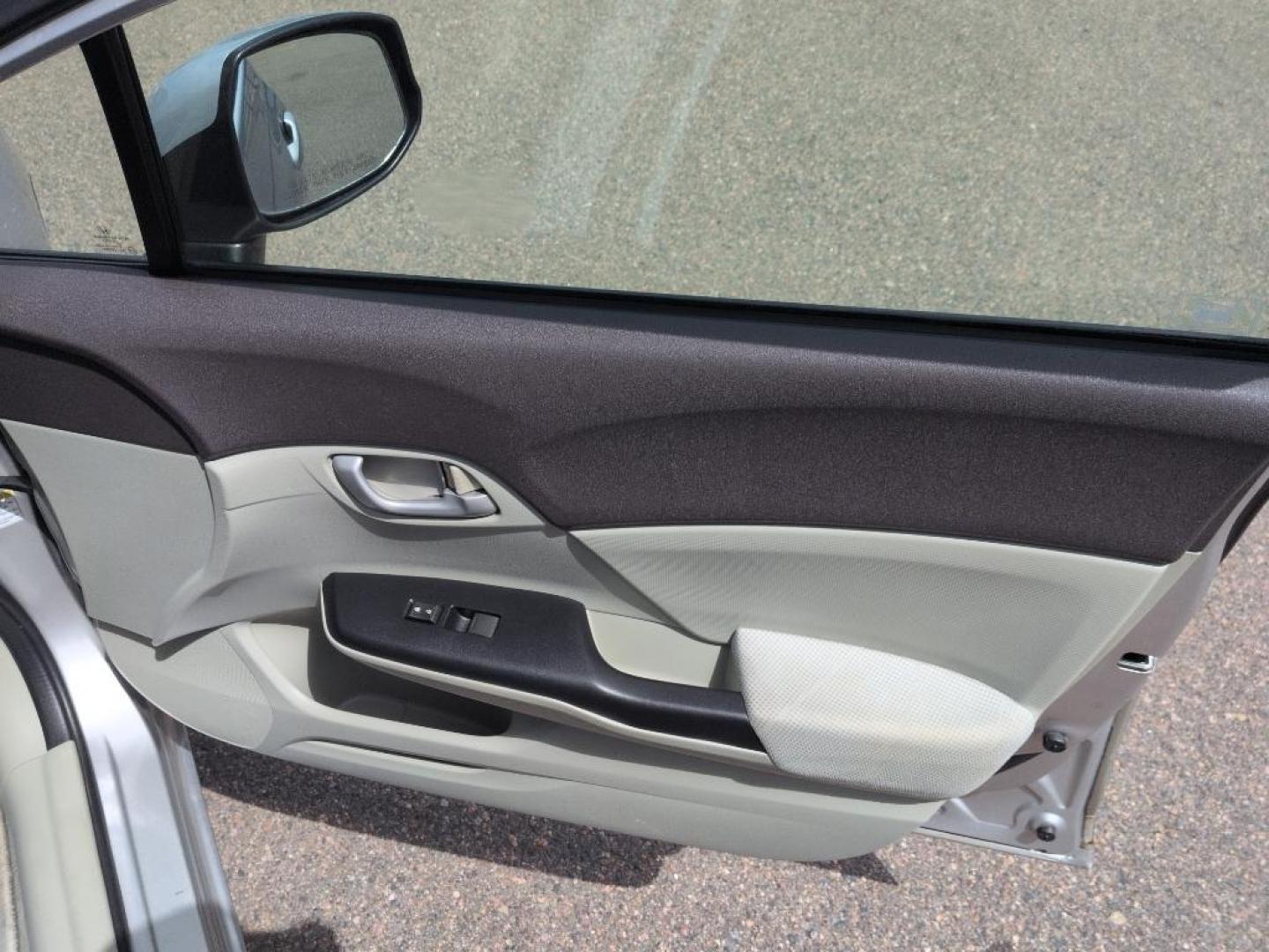2012 GRAY Honda Civic LX (2HGFB2F50CH) with an 4 Cyl, 1.8L engine, Automatic transmission, located at 10890 W. Colfax Ave., Lakewood, CO, 80215, (303) 274-7692, 39.739914, -105.120132 - Photo#16