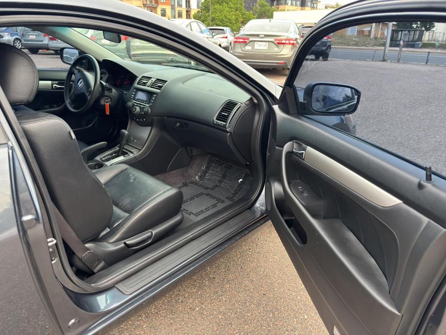 2004 BLACK Honda Accord EX (1HGCM72654A) with an 4 Cyl, 2.4L engine, Automatic transmission, located at 10890 W. Colfax Ave., Lakewood, CO, 80215, (303) 274-7692, 39.739914, -105.120132 - Photo#7
