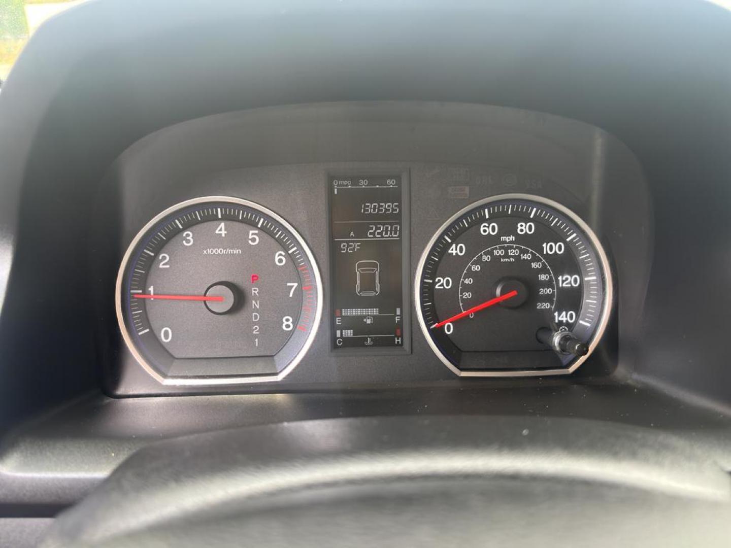 2008 SILVER Honda CR-V EX-L (JHLRE48708C) with an 4 Cyl, 2.4L engine, Automatic transmission, located at 10890 W. Colfax Ave., Lakewood, CO, 80215, (303) 274-7692, 39.739914, -105.120132 - Photo#17