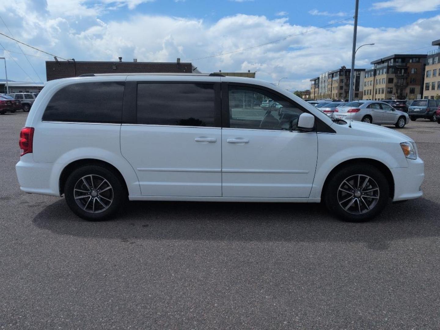 2017 WHITE Dodge Grand Caravan SXT (2C4RDGCG2HR) with an V6, 3.6L engine, Automatic transmission, located at 10890 W. Colfax Ave., Lakewood, CO, 80215, (303) 274-7692, 39.739914, -105.120132 - Photo#3