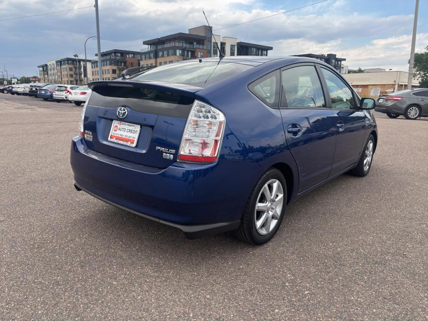 2009 BLUE Toyota Prius 4-DOOR LIFTBACK (JTDKB20U997) with an 4 Cyl, 1.5L engine, Automatic transmission, located at 10890 W. Colfax Ave., Lakewood, CO, 80215, (303) 274-7692, 39.739914, -105.120132 - Photo#3