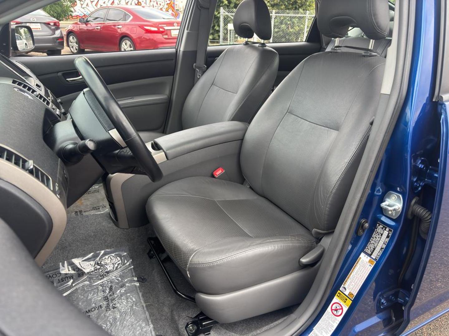 2009 BLUE Toyota Prius 4-DOOR LIFTBACK (JTDKB20U997) with an 4 Cyl, 1.5L engine, Automatic transmission, located at 10890 W. Colfax Ave., Lakewood, CO, 80215, (303) 274-7692, 39.739914, -105.120132 - Photo#15