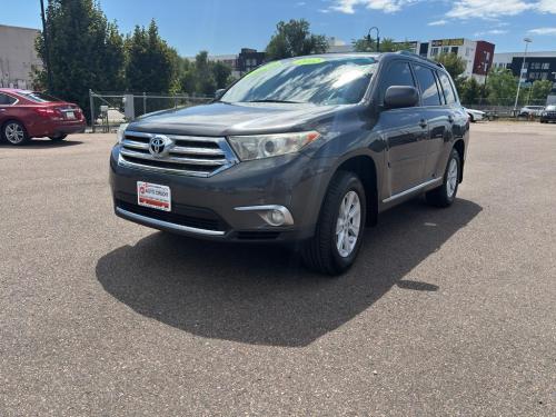 2012 Toyota Highlander SE